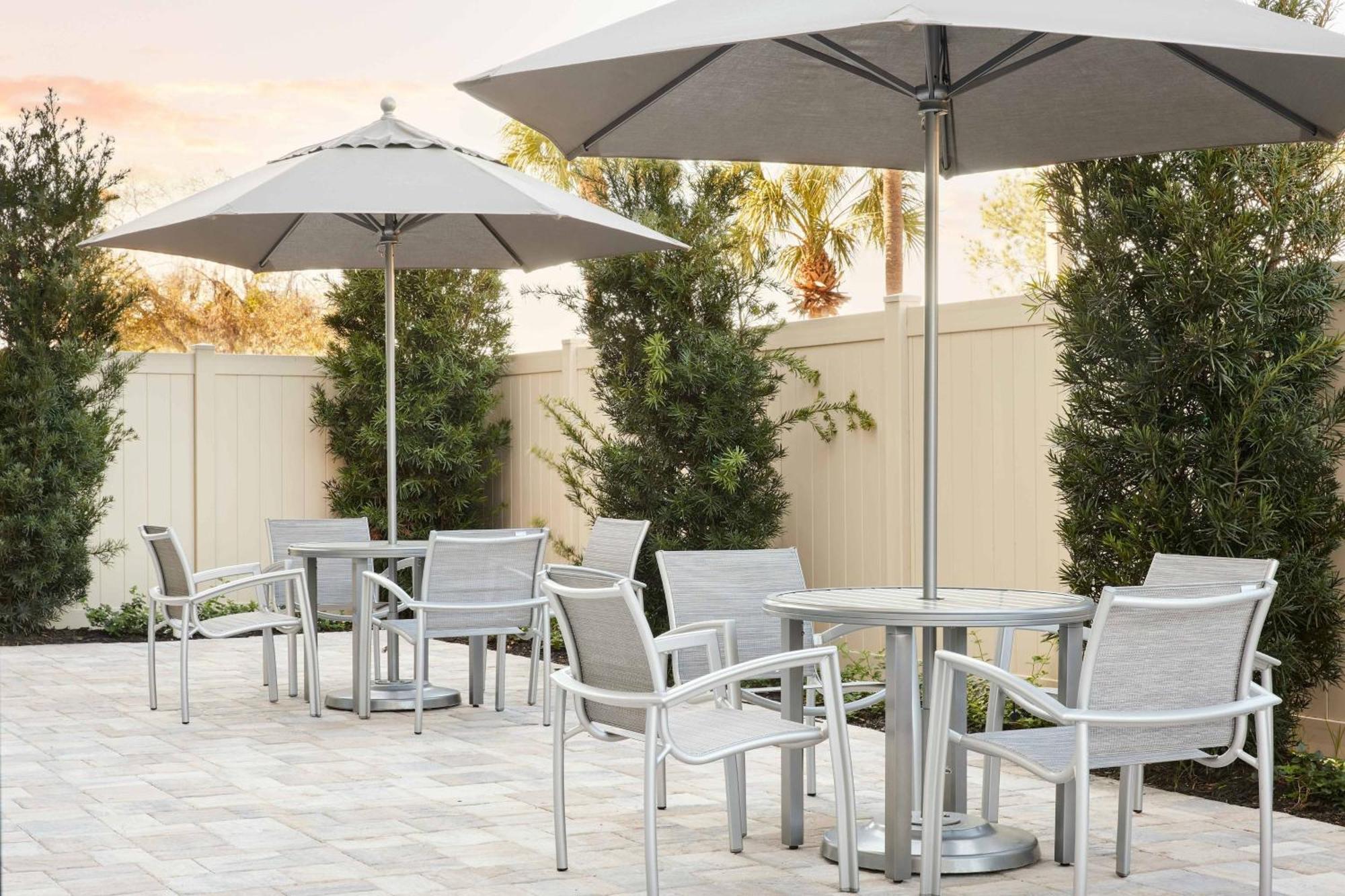 Towneplace Suites By Marriott Tampa Casino Area Orient Park Экстерьер фото
